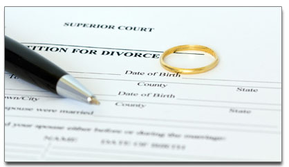 Image of divorce paperwork